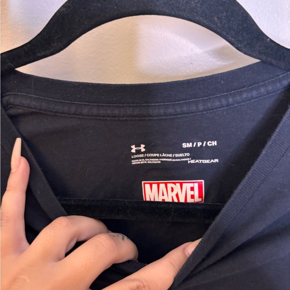 Under Armour x Marvel Black T-Shirt - Picture 3 of 3